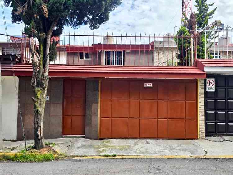 casa en venta lic benito juarez garcia santa ana tlapaltitlan toluca estado de mexico pv48wT7