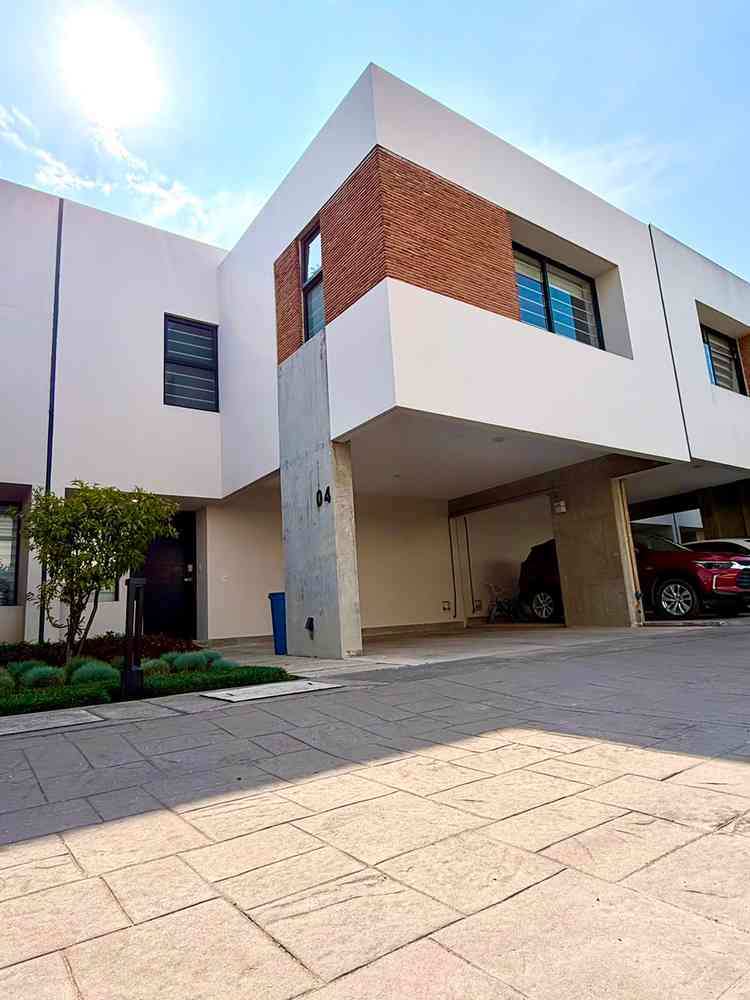 casa en venta jose marti barrio de tlacopa toluca mexico pHCNKRW