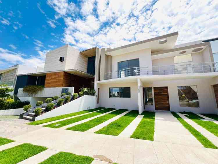 casa en venta avenida general ramon corona la mojonera zapopan jalisco pfLi0b7